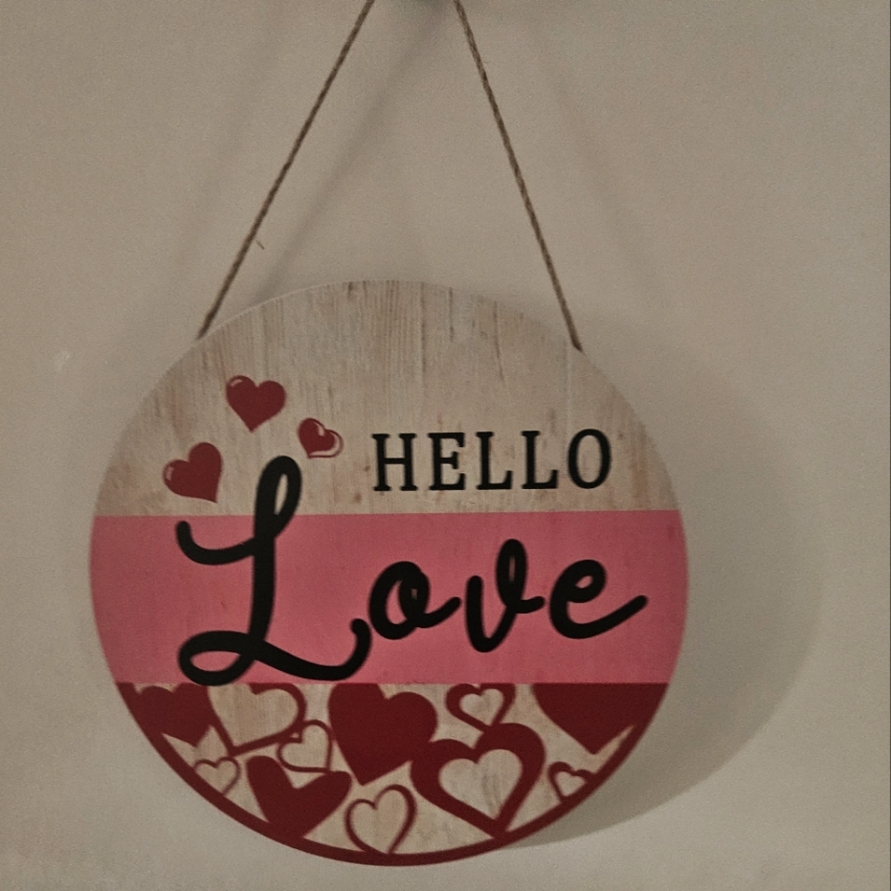 New 12" Wooden "Love" Wreath/Door Decor